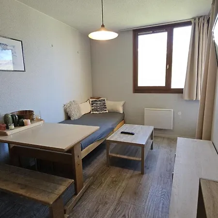 Apartment - Inout - 3 Beds Flat J-b6